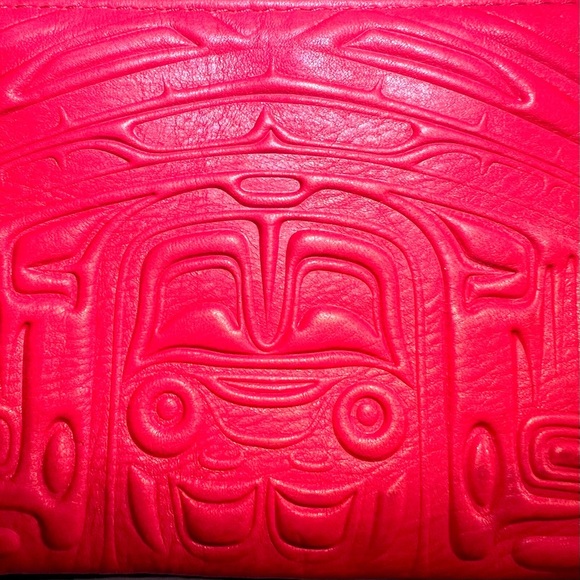 Red Leather Wristlet Wallet Embossed Clutch Wristlet - Picture 4 of 11